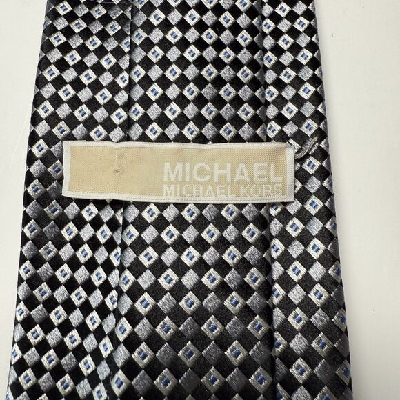 Michael Kors Men’s Tie Black Silver Diamond Pattern 100% Silk Business Formal - Picture 3 of 4
